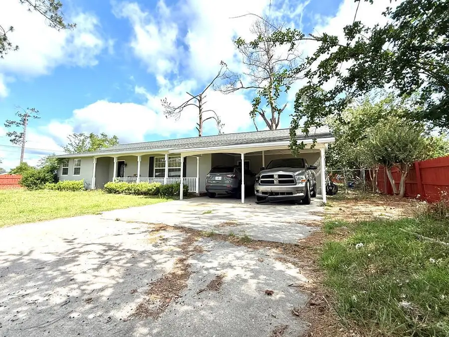 44 Kersey St, Hazlehurst, GA 31539 - Image #3