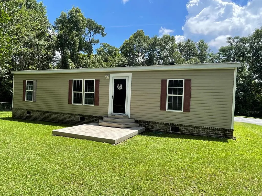 601 Auburn Road, Glennville, GA 30427 - #1