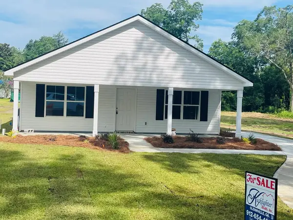 302 N Church Street, Glennville, GA 30427