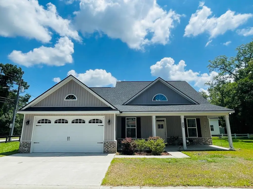 410 A N Caswell Street #A, Glennville, GA 30427 - #1