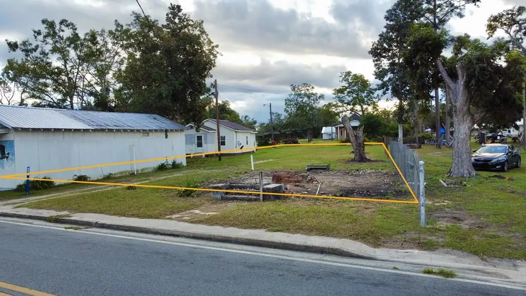 19 Martin Luther King Jr. Blvd, Hazlehurst, GA 31539 - Image #1