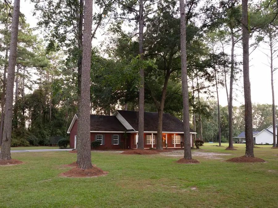 2784 Autumn Ridge Ln, Waycross, GA 31501 - Image #3