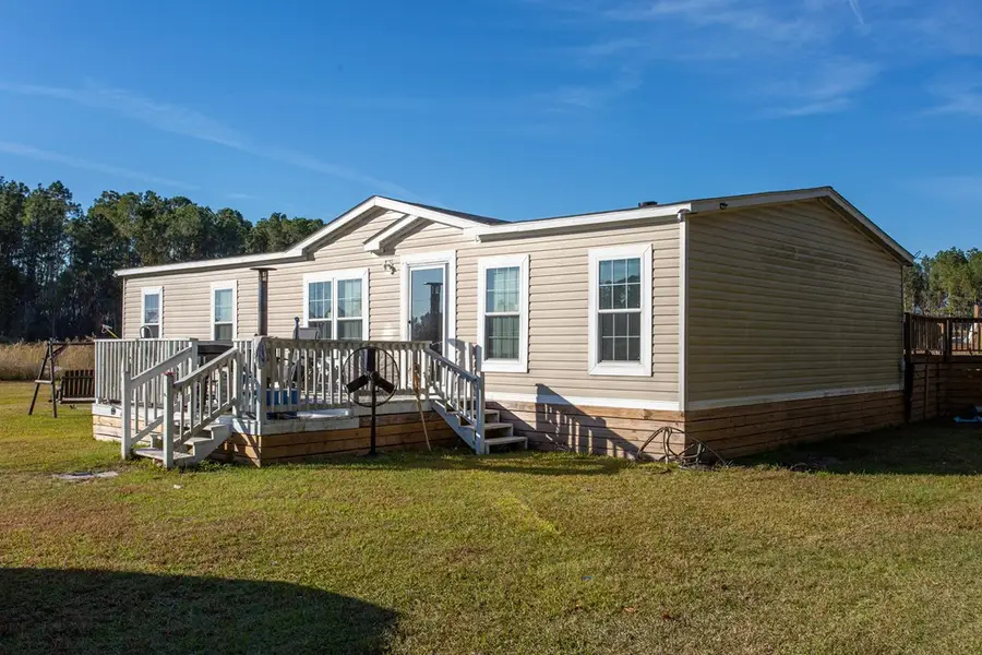 74 Leslie Rd, Hazlehurst, GA 31539 - Image #2
