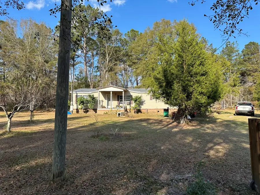 686 Victory Circle, Lyons, GA 30436 - Image #2