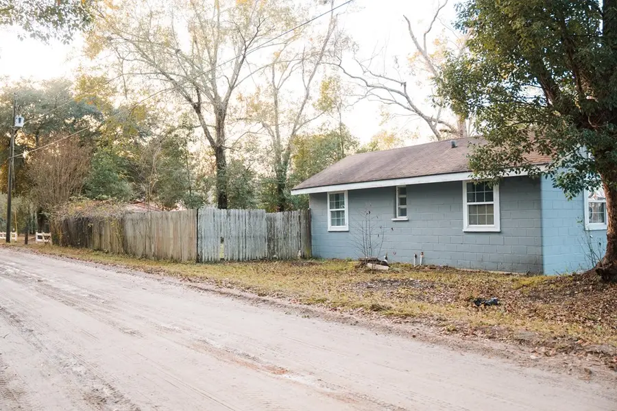4427 Pine Valley Rd, Waycross, GA 31503 - #2
