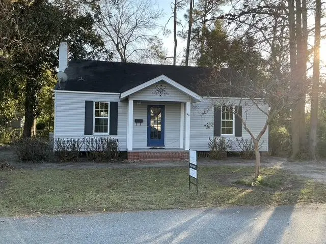 89 W Ivey St, Baxley, GA 31513 - Image #1