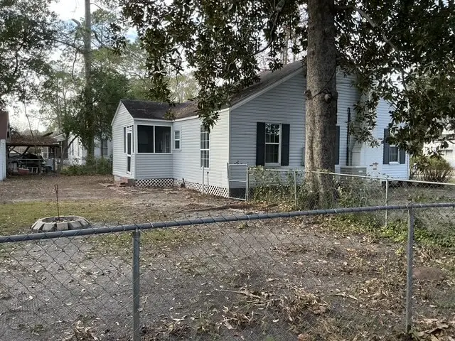 89 W Ivey St, Baxley, GA 31513 - Image #3