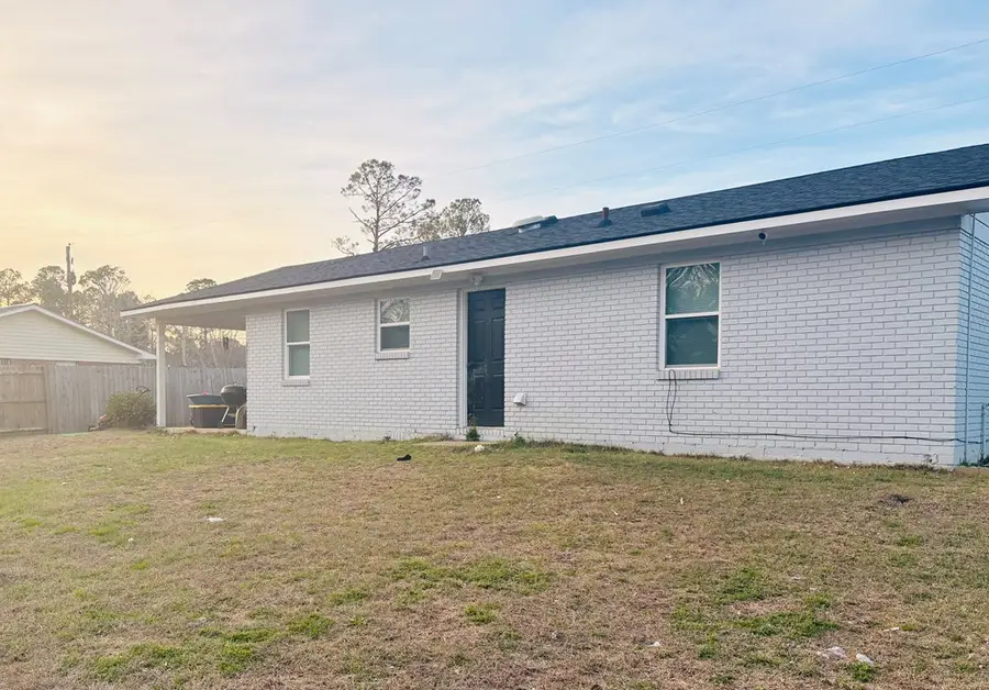 177 Skyline Blvd, Lyons, GA 30436 - #2