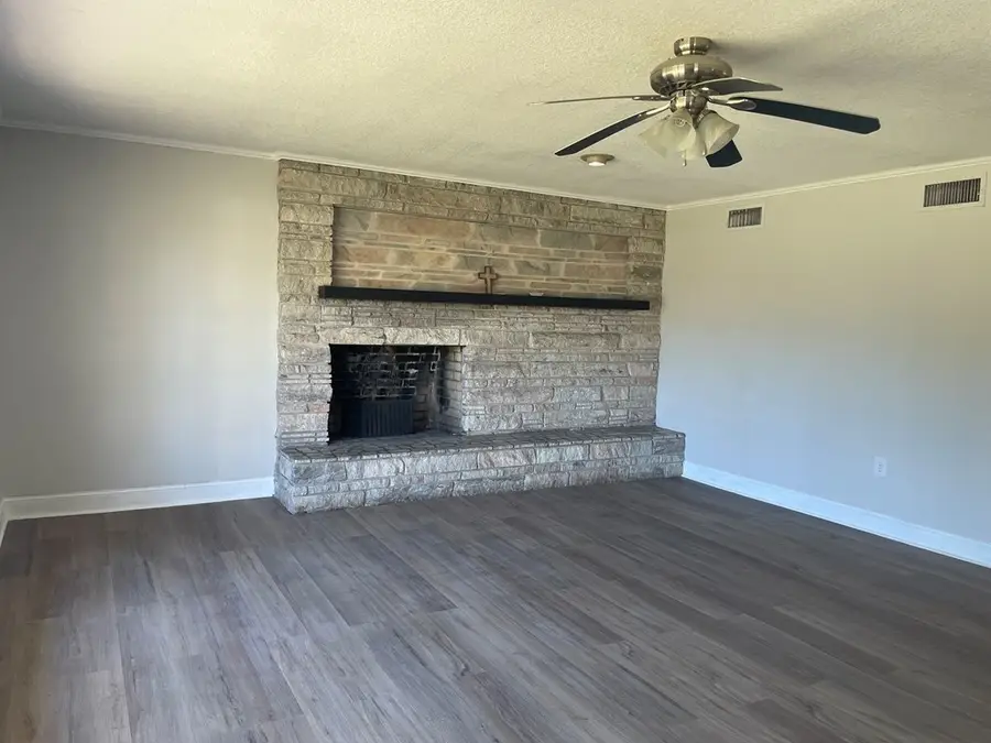 412 W Fourth Street, Vidalia, GA 30474 - #2