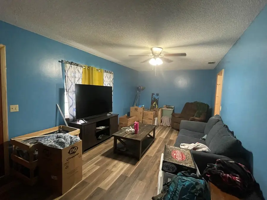 105 Ridgeway Street, Glennville, GA 30427 - #3