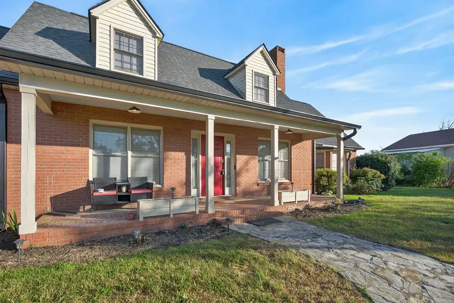 74 N Gill St, Hazlehurst, GA 31539 - #3