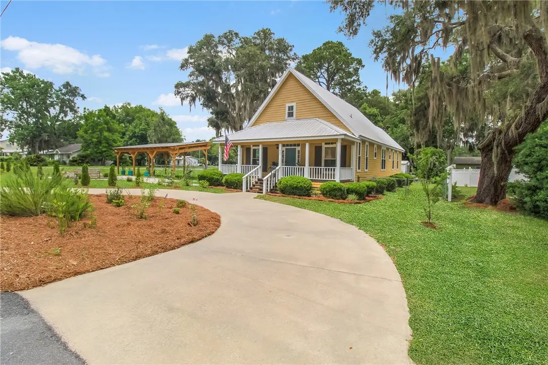 800 Wayne Street, Darien, GA 31305 - Image #1