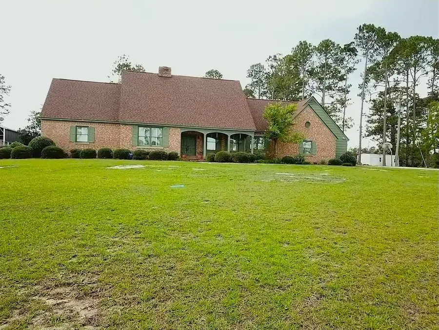 220 Lake Shore Drive, Alma, GA 31510 - #3