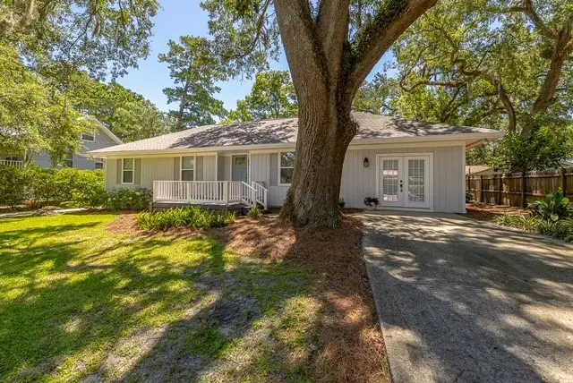 102 Sapelo Street, Saint Simons Island, GA 31522 - Image #2