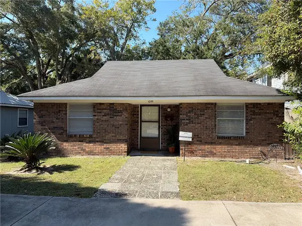 1055 College Street, St Simons Island, GA 31522