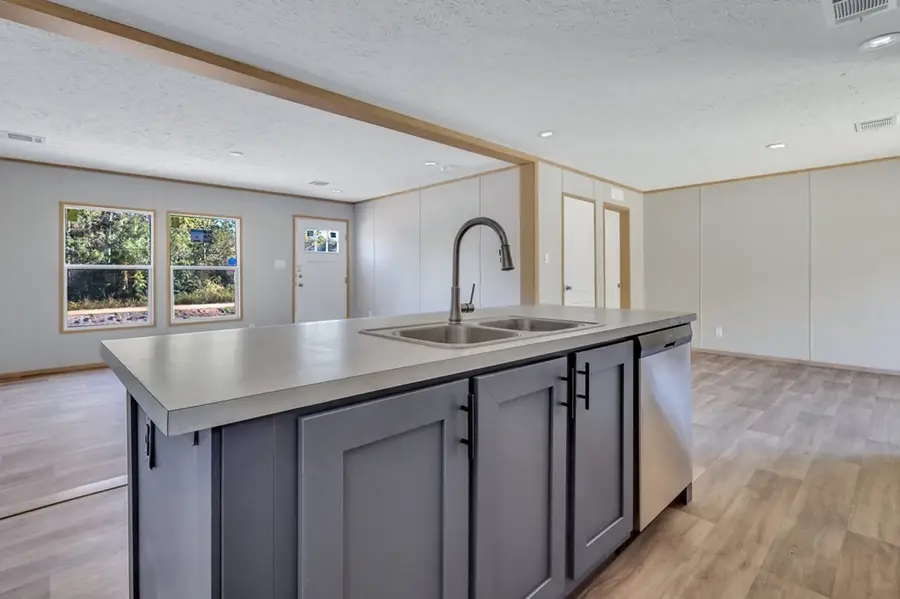 236 Three C Road, Jesup, GA 31545 - Image #3