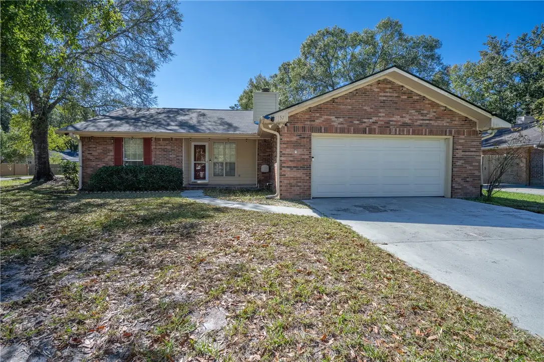 157 W Peach Avenue, Kingsland, GA 31548 - Image #1