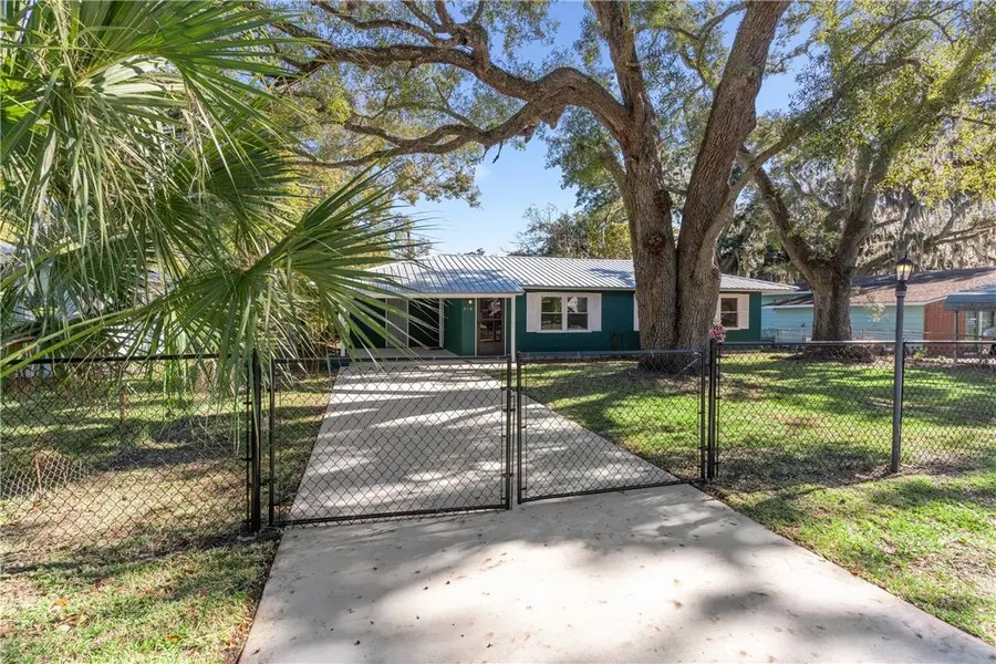 716 Gordon Street, Brunswick, GA 31520 - Image #2