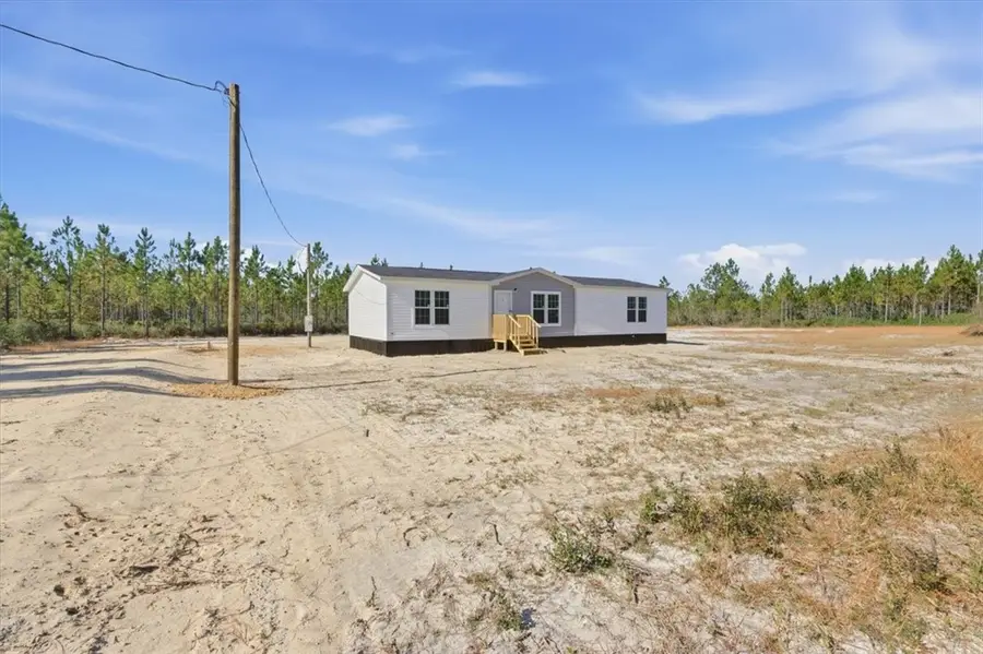560 Elmer Thrift Road, Waycross, GA 31503 - Image #3