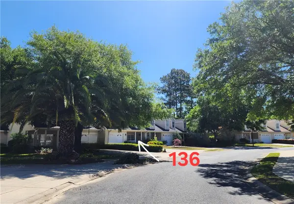 136 Peppertree Crossing #136, Brunswick, GA 31525