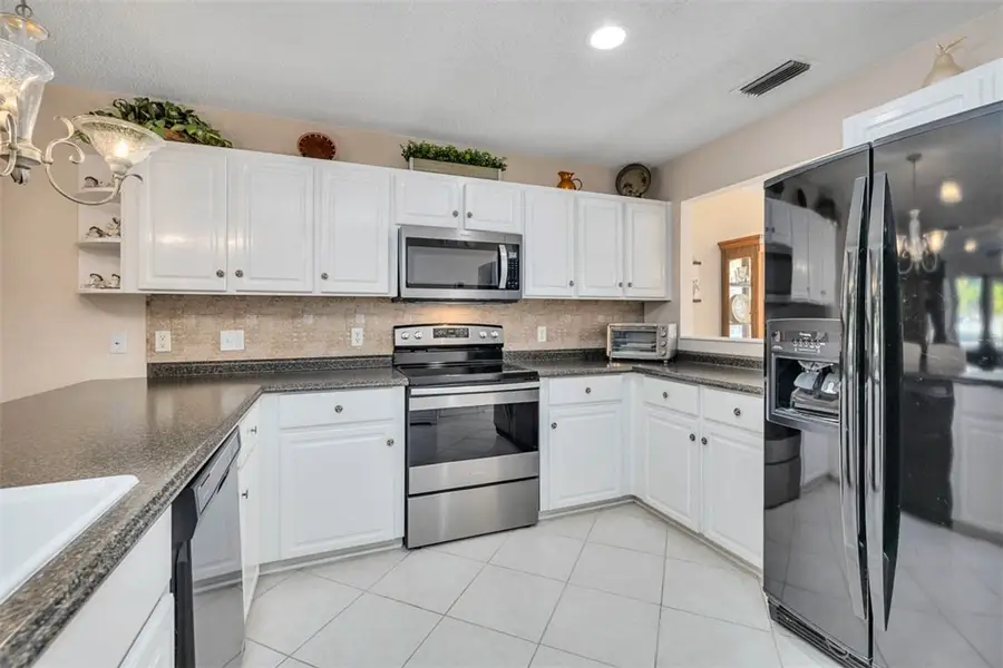 1000 Mallery Street Extension #D27, Saint Simons Island, GA 31522 - Image #3