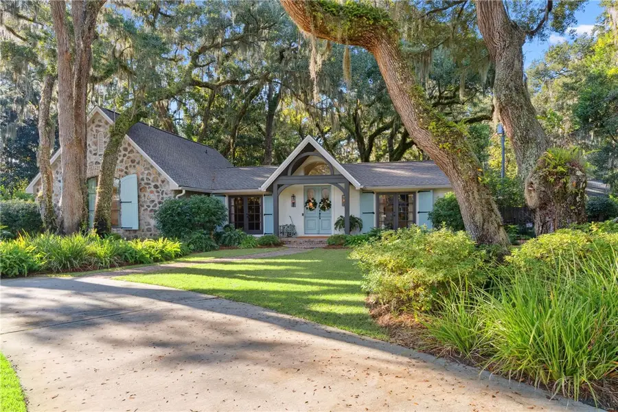 327 Peachtree Street, Saint Simons Island, GA 31522 - Image #2