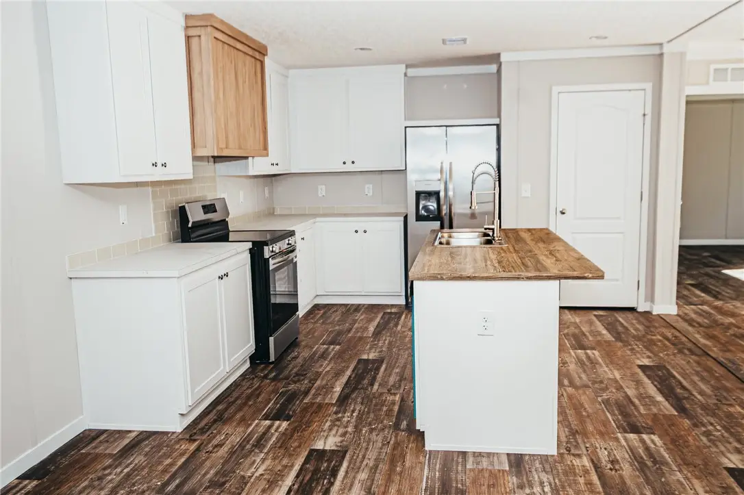 600 N Osceola Trace, Jesup, GA 31545 - Image #1