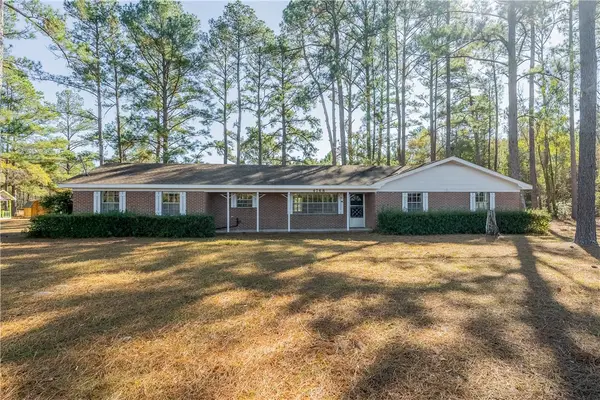 4768 Lovett Road, Waycross, GA 31503