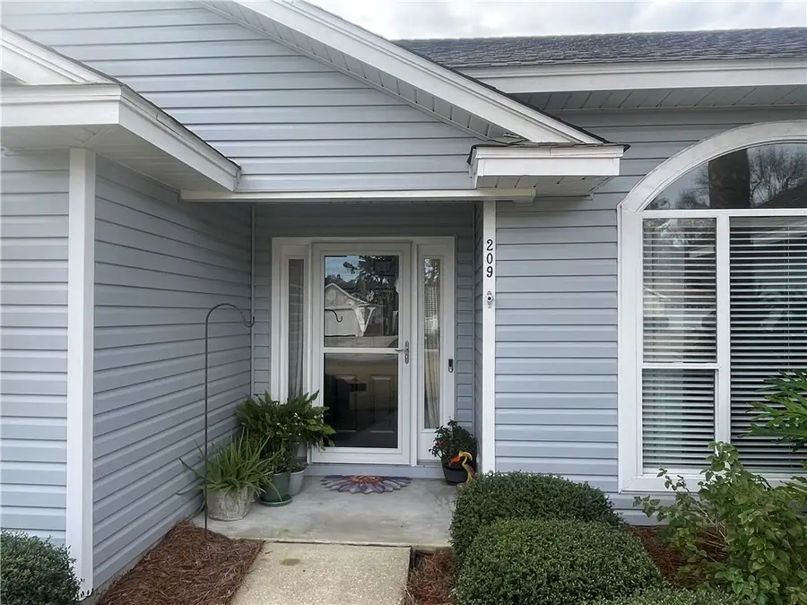 209 Cardinal Road, Brunswick, GA 31525 - Image #2