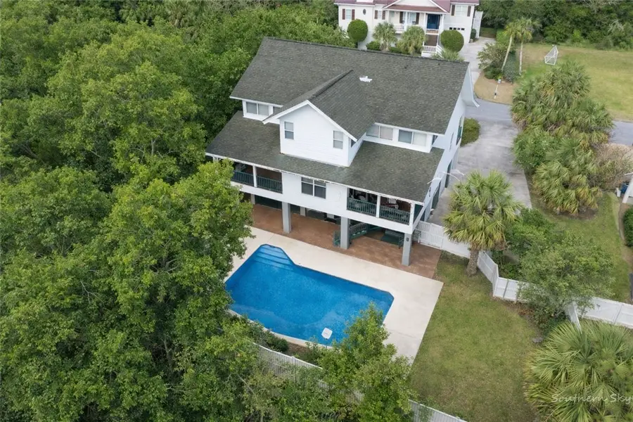 102 Lanier Island Circle, Brunswick, GA 31520 - Image #2