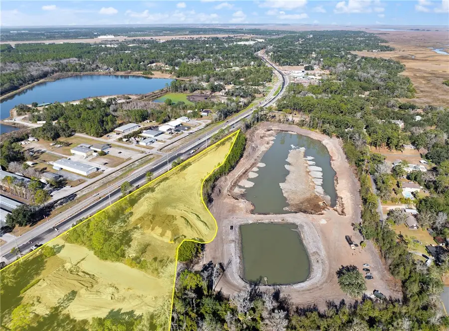 4270 Highway 17 N, Brunswick, GA 31525 - #2