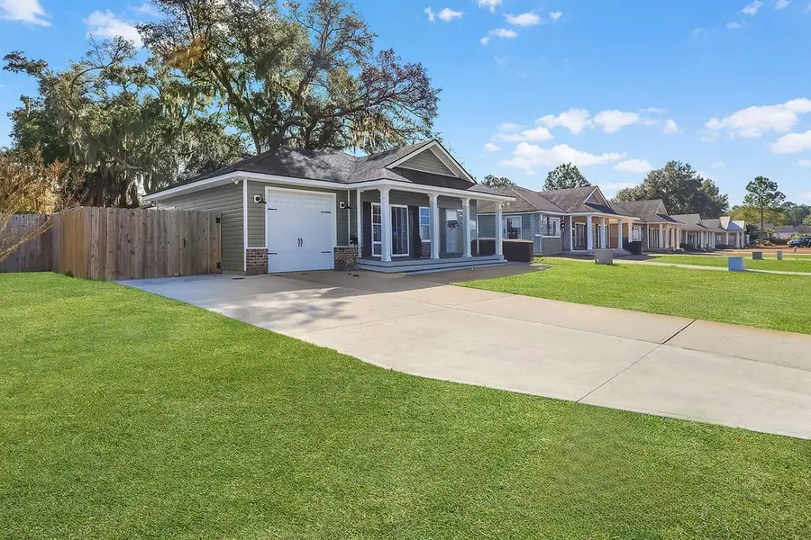 286 Bridgewater Lane, Darien, GA 31305 - #3