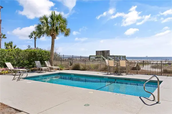800 Ocean Boulevard #204, St Simons Island, GA 31522