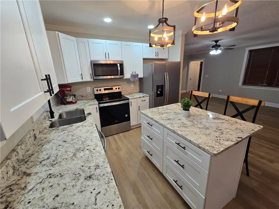 808 Euclid Avenue, Waycross, GA 31501 - #3