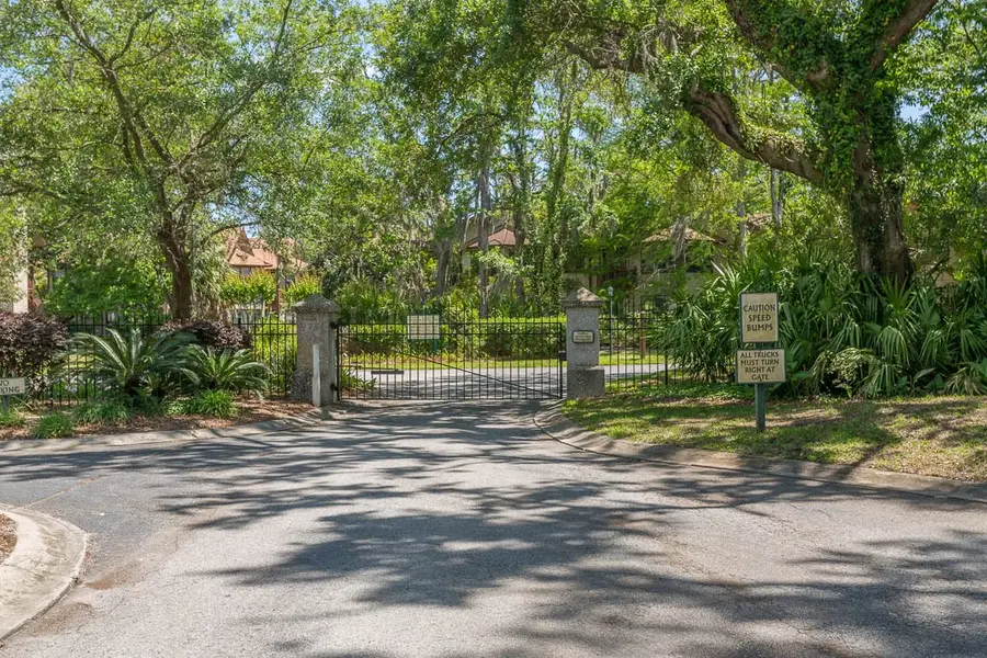 401 Harbour Oaks Drive, Saint Simons Island, GA 31522 - Image #2
