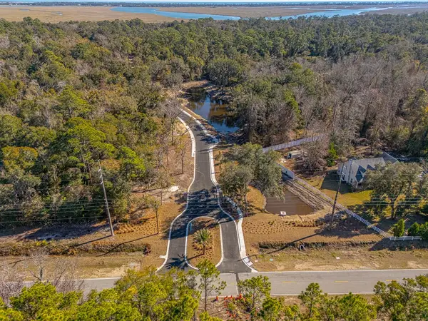 143 Canopy Lane, St Simons Island, GA 31522