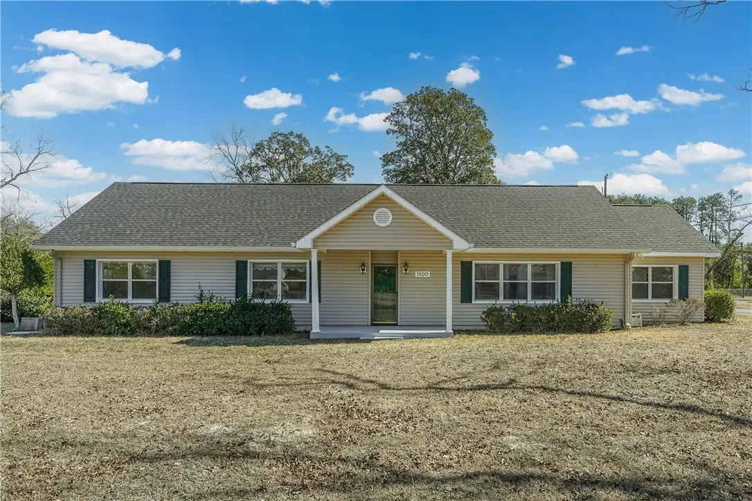 1100 Winona Avenue, Waycross, GA 31503 - #1