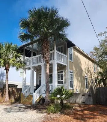 4332 Fourteenth Street, St Simons Island, GA 31522