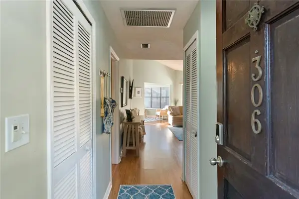 306 Harbour Oaks Drive, St Simons Island, GA 31522