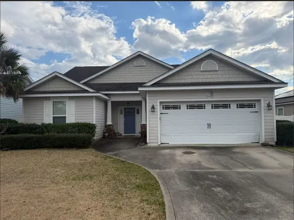 202 Waters Edge Drive, Kingsland, GA 31548