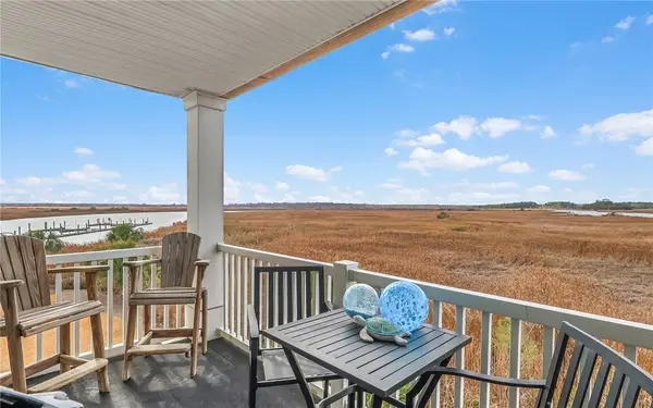 91 Screven Street #D210, Darien, GA 31305