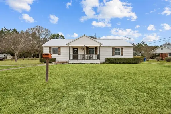 154 Avalon Street, Nahunta, GA 31553