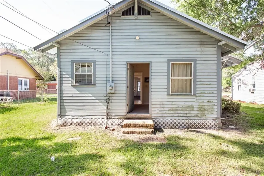 1006 Roosevelt Street, Waycross, GA 31503 - #3