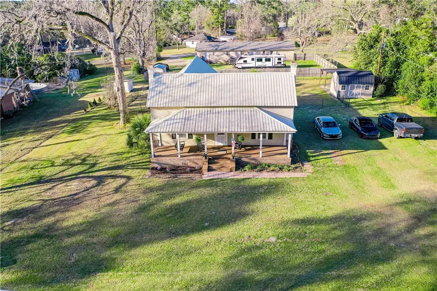 2158 Cherokee Street, Waycross, GA 31503 - #3