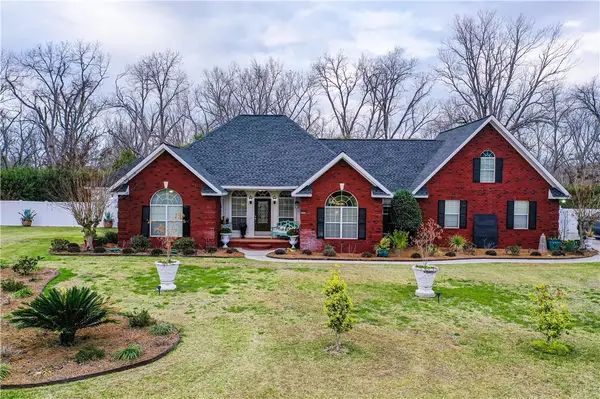 3952 Golfview Drive, Blackshear, GA 31516