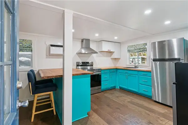 1700 Demere Road, St Simons Island, GA 31522