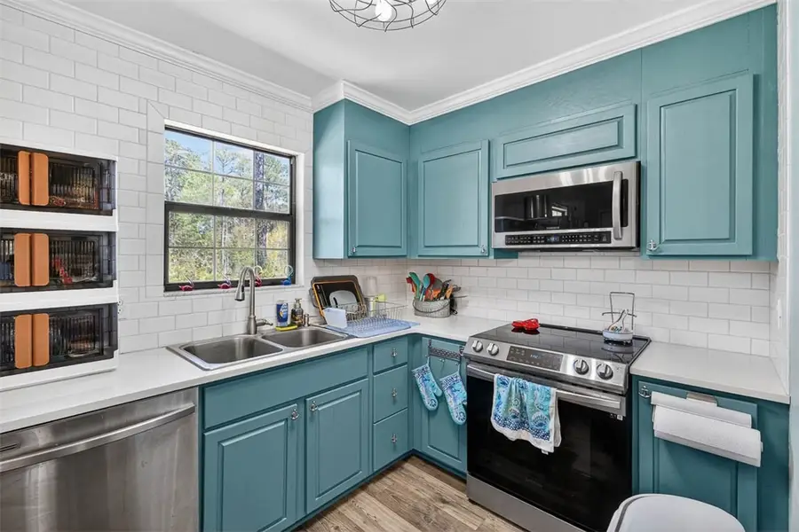 33 Warren Avenue, Waverly, GA 31565 - #3