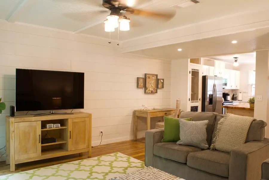 425 Magnolia Avenue #J, Saint Simons Island, GA 31522 - #2