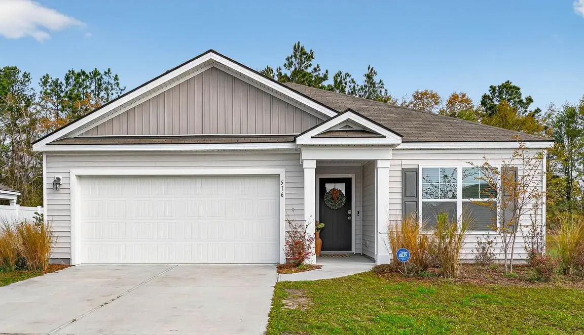 516 Autumns Wood Circle W, Brunswick, GA 31525 - #1