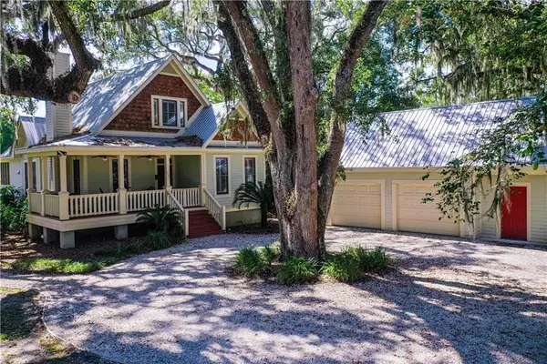 104 Youngwood Drive, St Simons Island, GA 31522